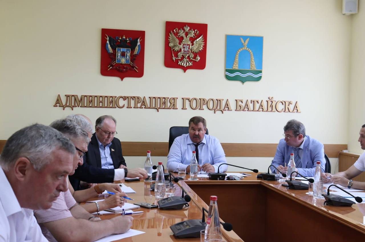 В Батайске разработают новую схему ливневой канализации и закупят новое оборудование для борьбы с подтоплением