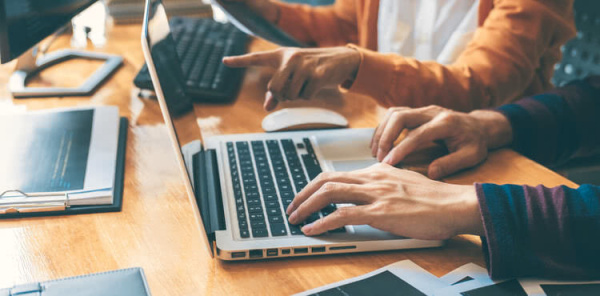 Батайчане могут получить социально значимые услуги в электронном виде