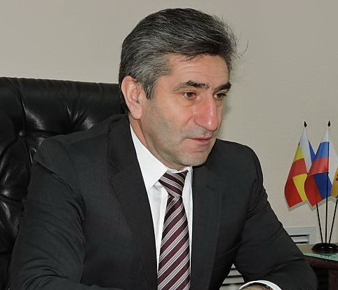 Министр спорта Ростовской области проведет прием граждан в Батайске