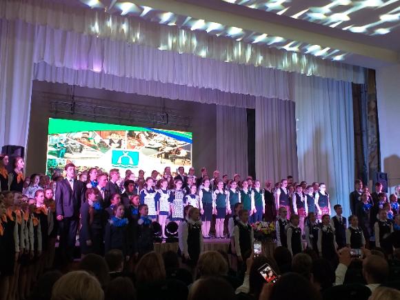 В Батайске торжественно открыли финал областного конкурса "Учитель года Дона - 2019"