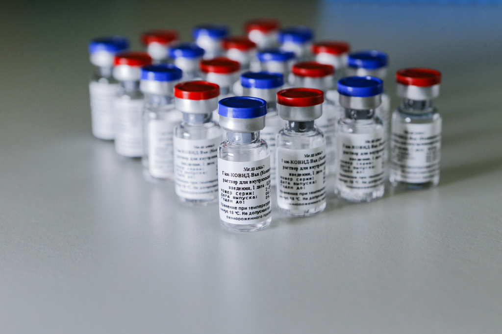 В Батайске продолжается вакцинация от коронавируса.